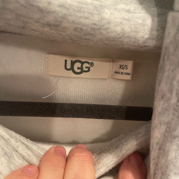 Ugg Astrid Poncho Sweatshirt - Picture 5 of 5